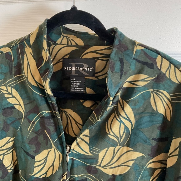 Requirements Leaf print Women's Jacket size large - Picture 2 of 6